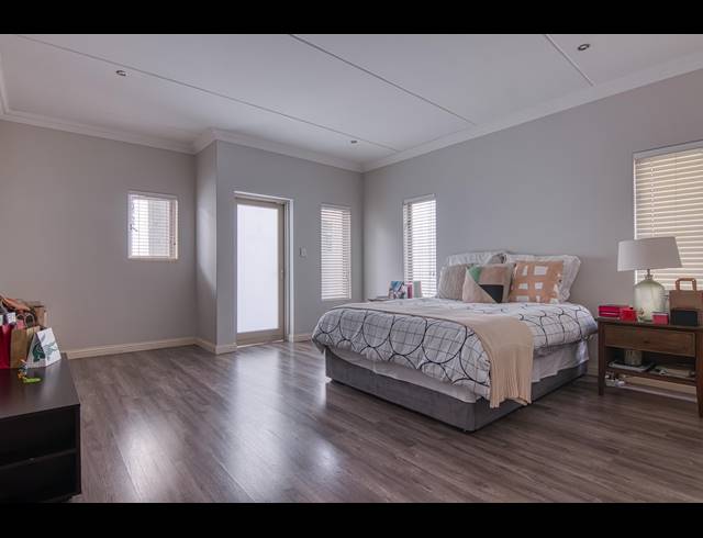 3 BEDROOM CLUSTER FOR SALE IN CRAIGAVON